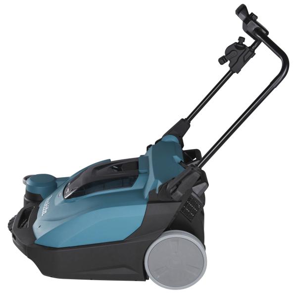 Akku-Kehrsaugmaschine